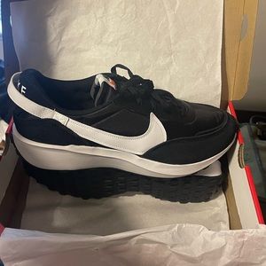COPY - Nike Waffle Debut Sz 12